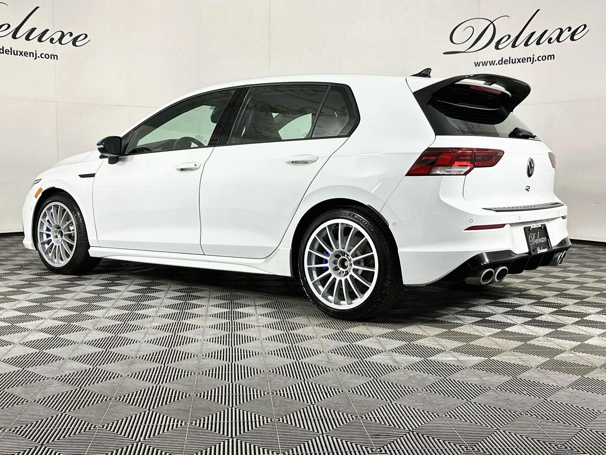 Used 2023 Volkswagen Golf 20th Anniversary Edition AWD/4WD image 4