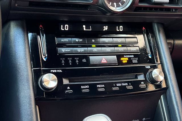 Used 2025 Lexus IS 300 F Sport RWD image 22