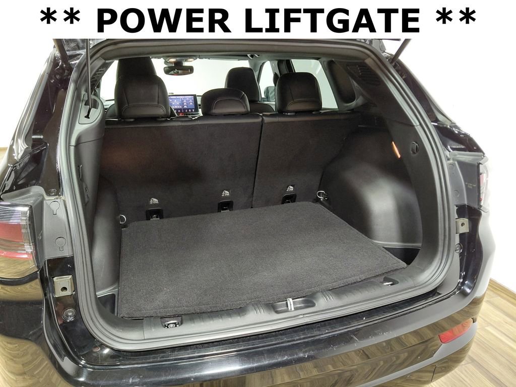 Used 2023 Jeep Compass Limited w/ Elite Group AWD/4WD image 12