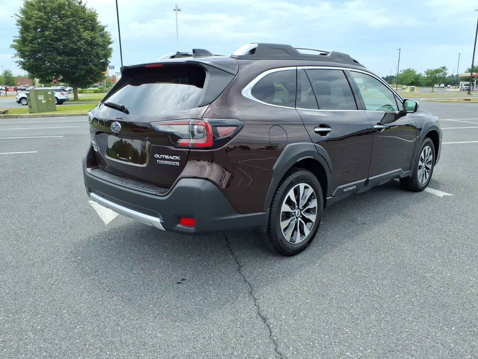 Used 2023 Subaru Outback Touring XT w/ Popular Package #2 AWD/4WD image 4
