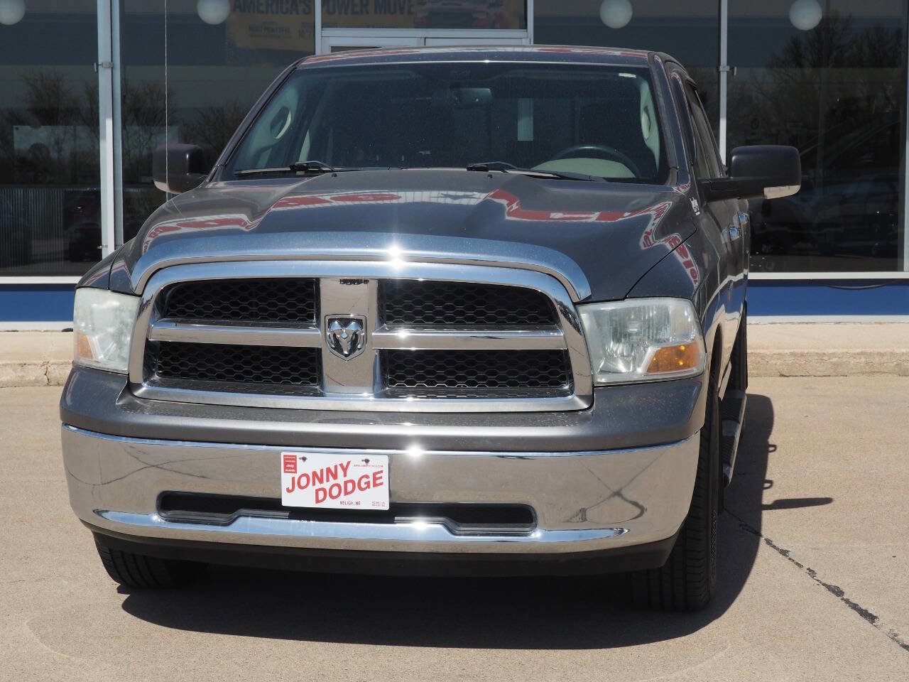 Used 2011 RAM 1500 Classic SLT w/ Luxury Group AWD/4WD image 3
