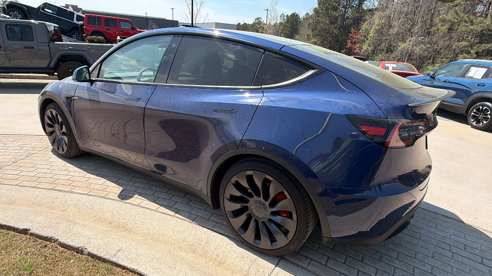 Used 2022 Tesla Model Y Performance image 10