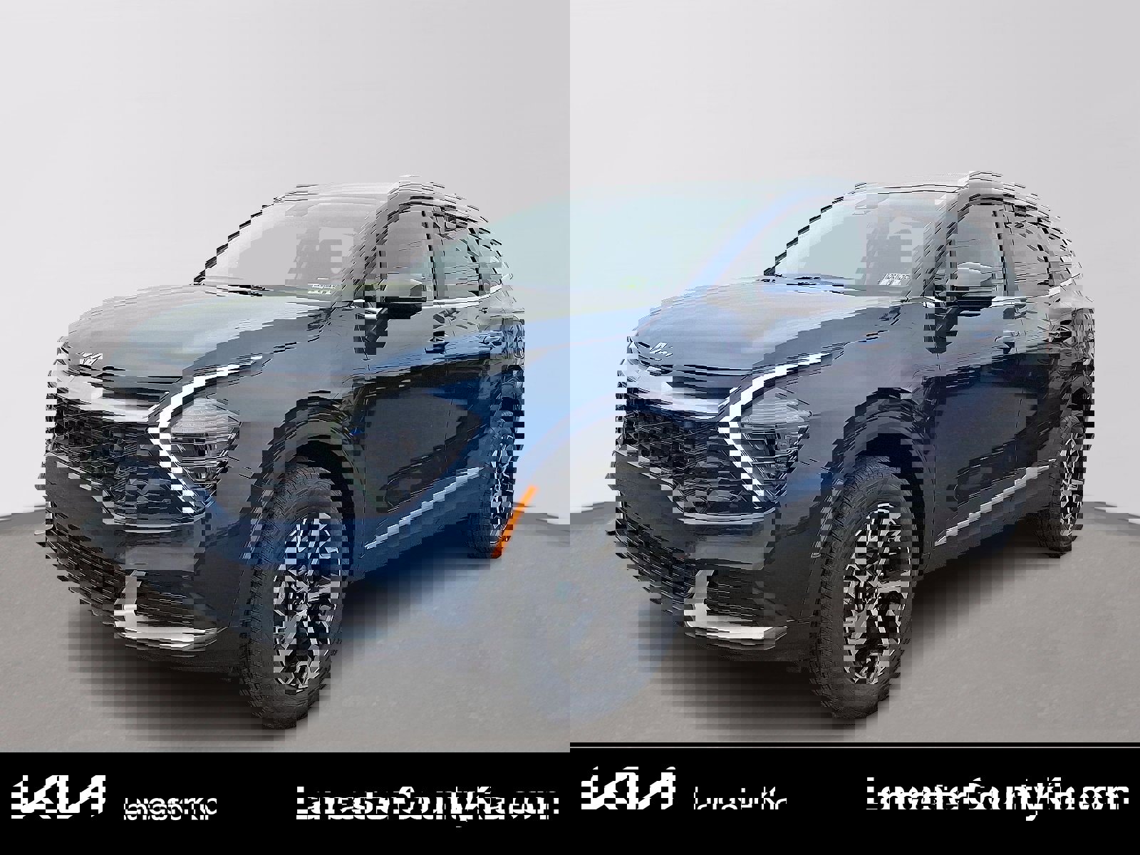 New 2025 Kia Sportage EX