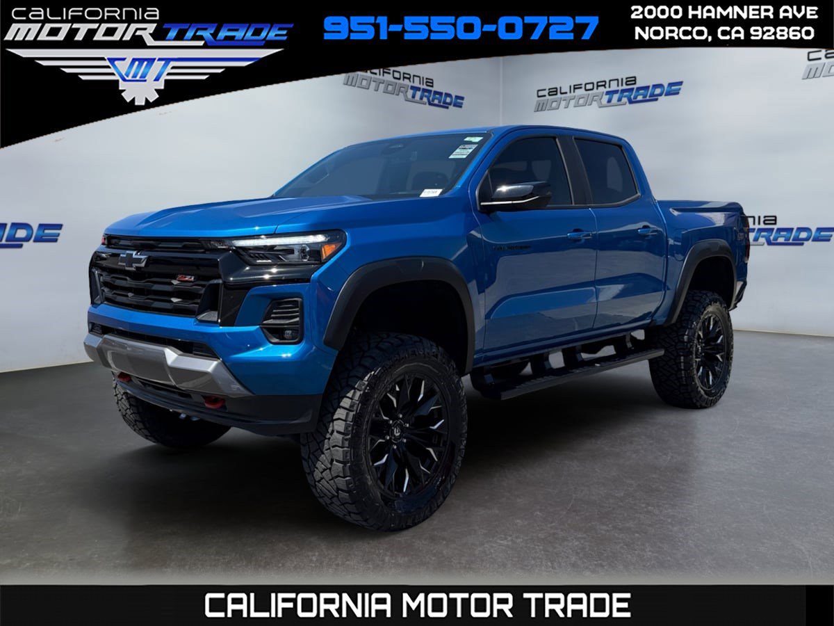 Used 2024 Chevrolet Colorado Z71 w/ Z71 Convenience Package 2 image 1