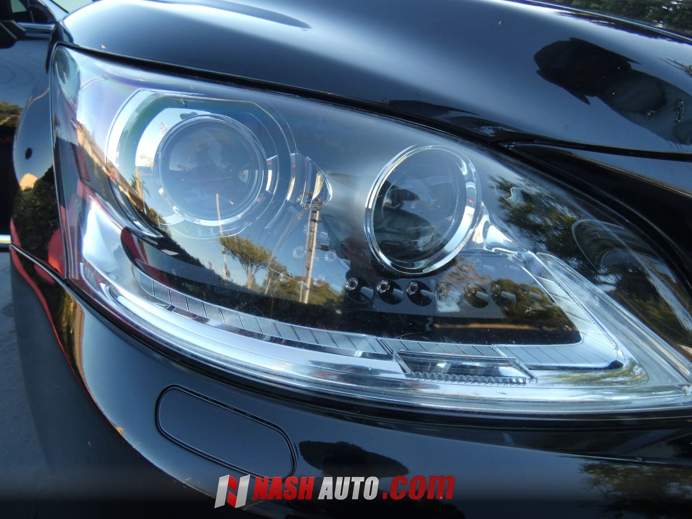 Used 2014 Lexus LS 460 w/ F Sport Package RWD image 22