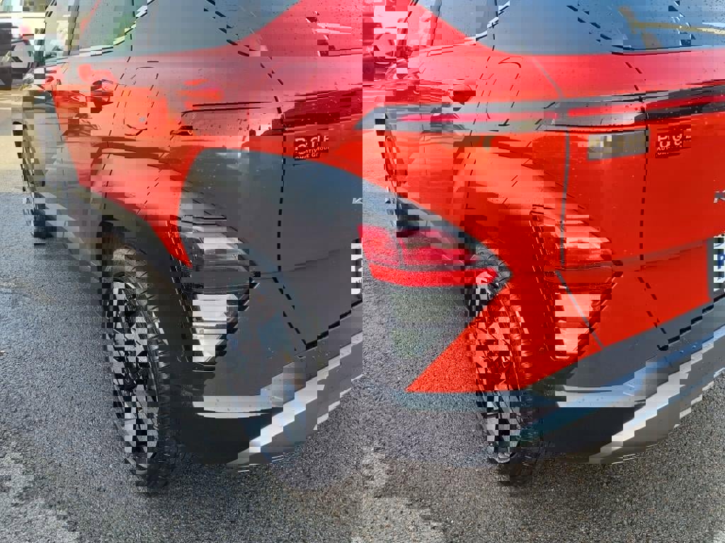 Used 2024 Hyundai Kona Limited image 20