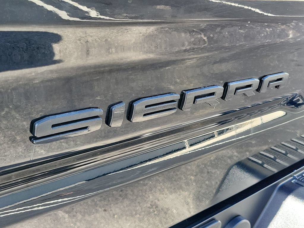 Used 2021 GMC Sierra 1500 Elevation w/ Preferred Package RWD image 12