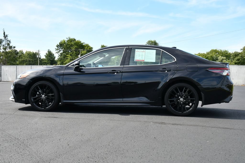 Used 2023 Toyota Camry XSE w/ Cold Weather Package FWD image 4