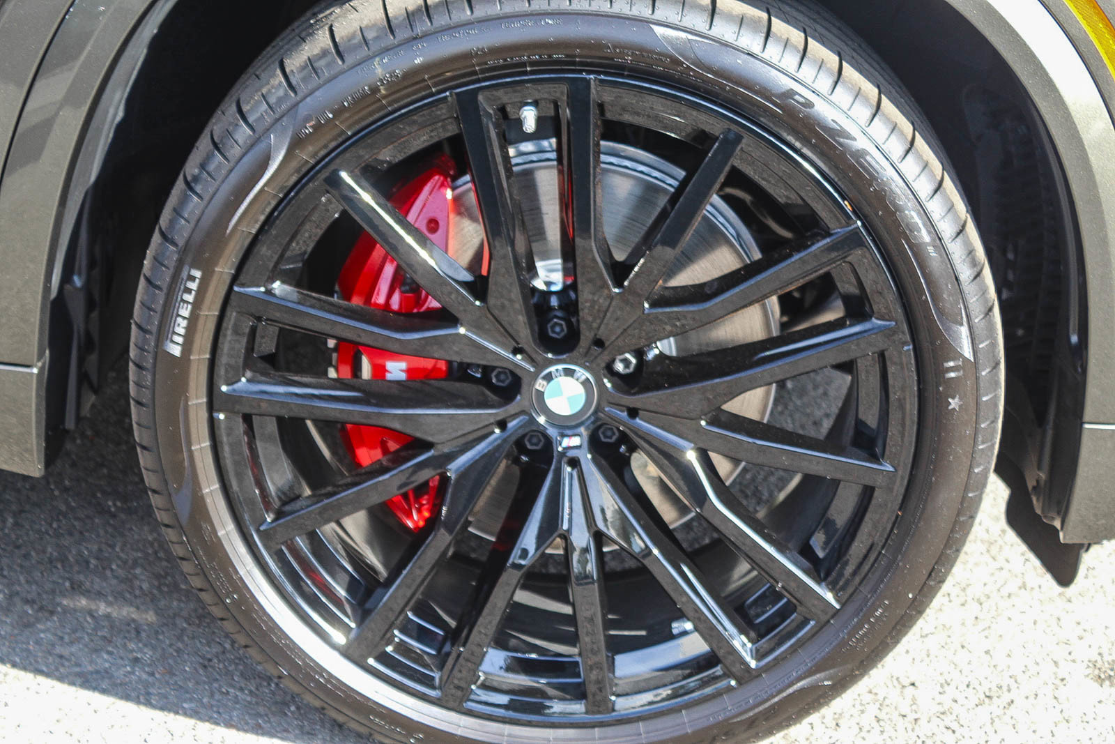 New 2026 BMW X5 sDrive40i w/ M Sport Package image 10