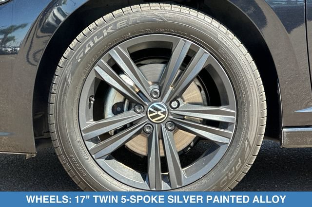 Used 2023 Volkswagen Jetta SE w/ Panoramic Sunroof Package FWD image 27