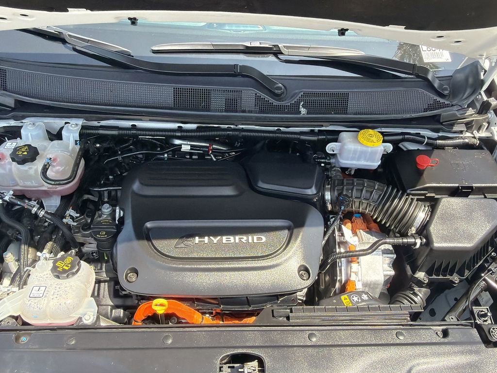 Used 2023 Chrysler Pacifica Limited FWD image 18