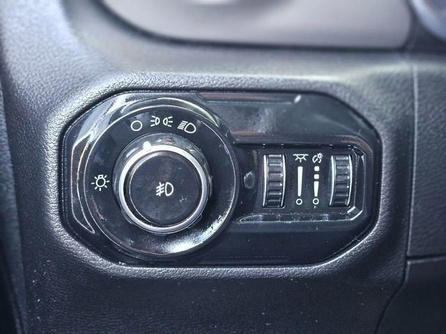 Used 2021 Jeep Wrangler Sport image 20