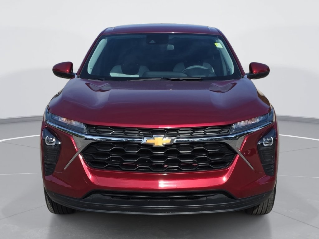 Used 2024 Chevrolet Trax LS w/ LS Convenience Package FWD image 10