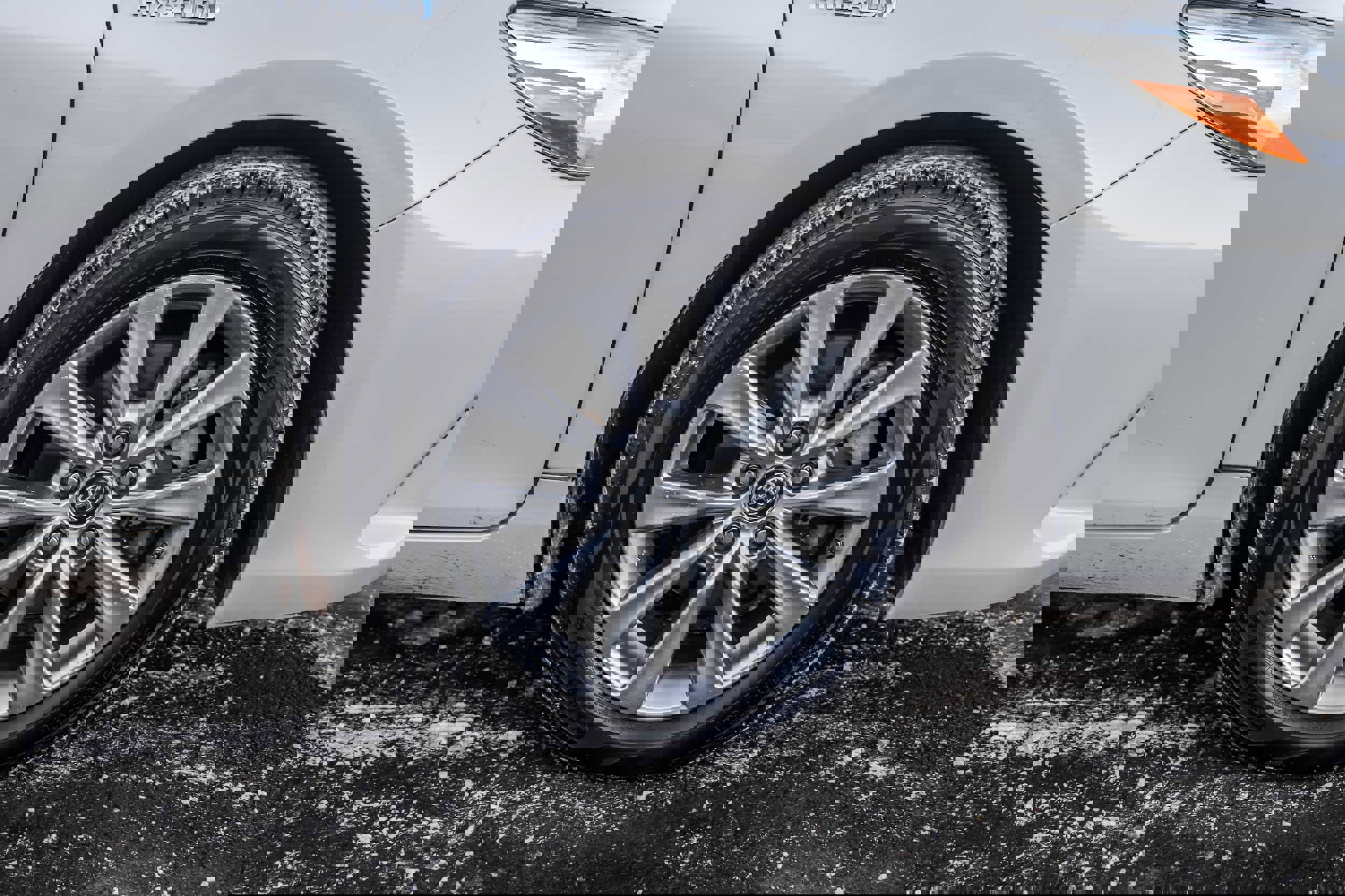 Used 2016 Toyota Camry XLE image 7