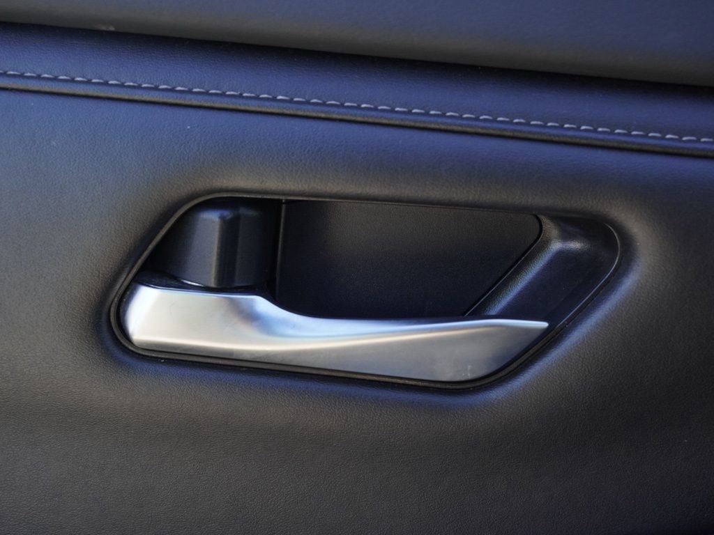 Certified 2023 Nissan Sentra SV image 8