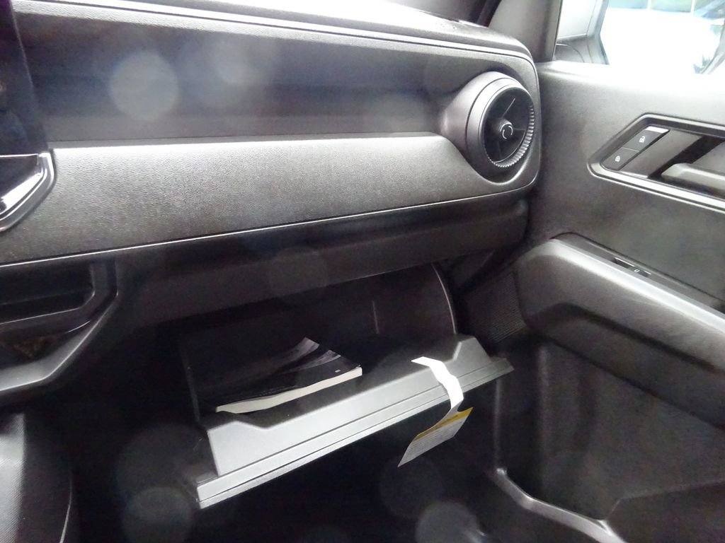 Certified 2023 Chevrolet Colorado W/T image 30