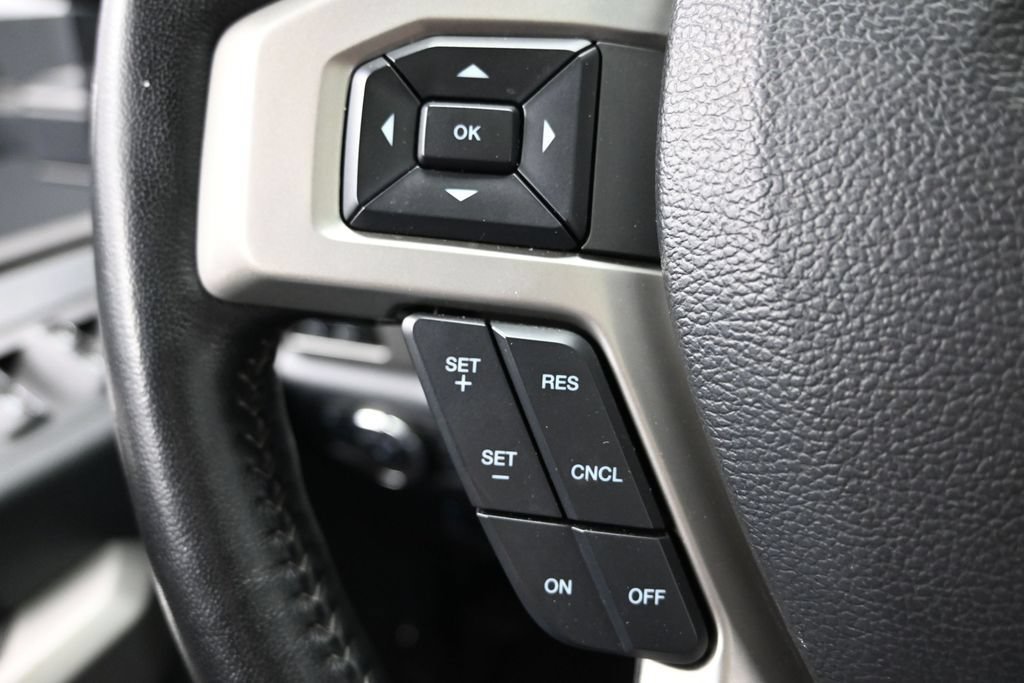 Used 2022 Ford F250 Lariat w/ Black Appearance Package AWD/4WD image 22