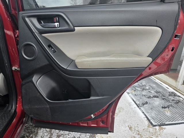 Used 2016 Subaru Forester 2.5i Touring w/ Popular Package #2 image 23