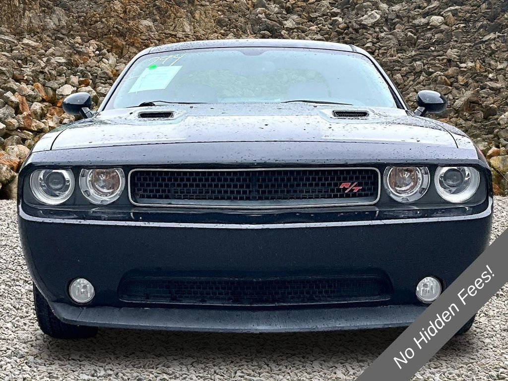 Used 2012 Dodge Challenger R/T RWD image 3