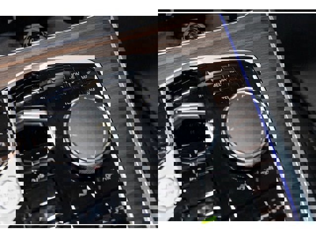 New 2026 BMW X5 xDrive50e image 64