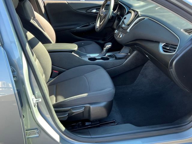 Used 2024 Chevrolet Malibu LT image 24