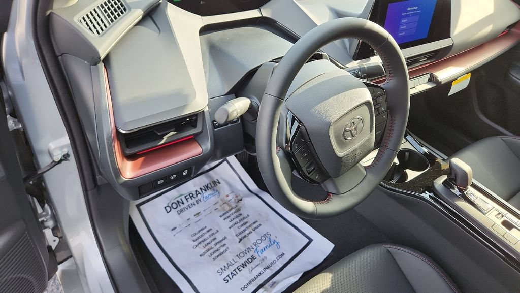 New 2026 Toyota Prius Plug-In Hybrid FWD image 18
