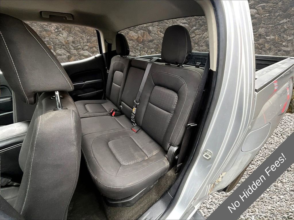 Used 2015 GMC Canyon SLE AWD/4WD image 22