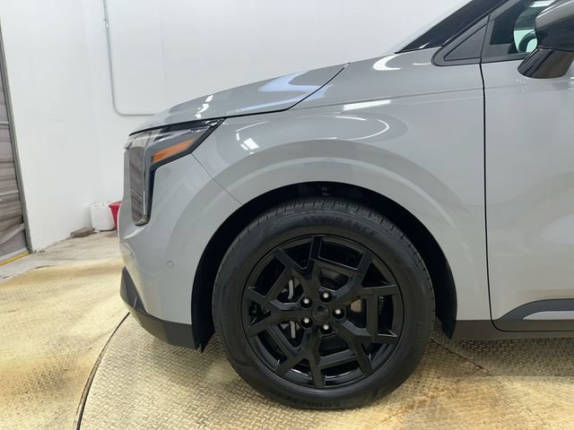 Certified 2025 Kia Carnival SX Prestige FWD image 20