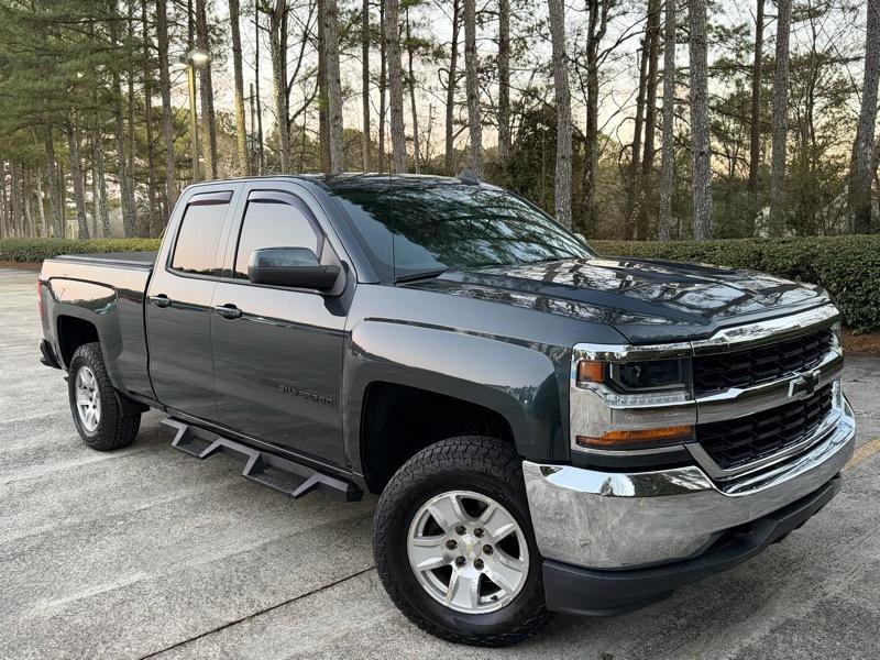 Used 2018 Chevrolet Silverado 1500 LT image 11