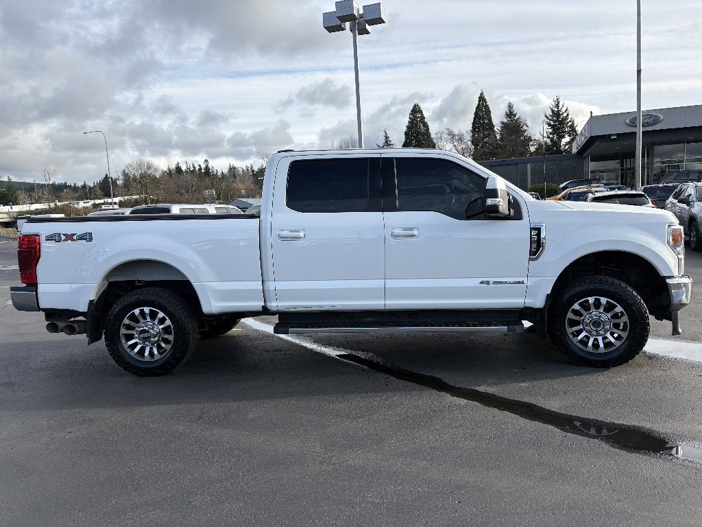 Certified 2022 Ford F350 Lariat w/ Camper Package image 4