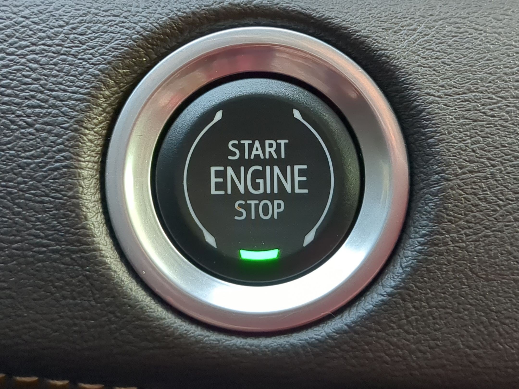Certified 2023 Cadillac Escalade Premium Luxury AWD/4WD image 20
