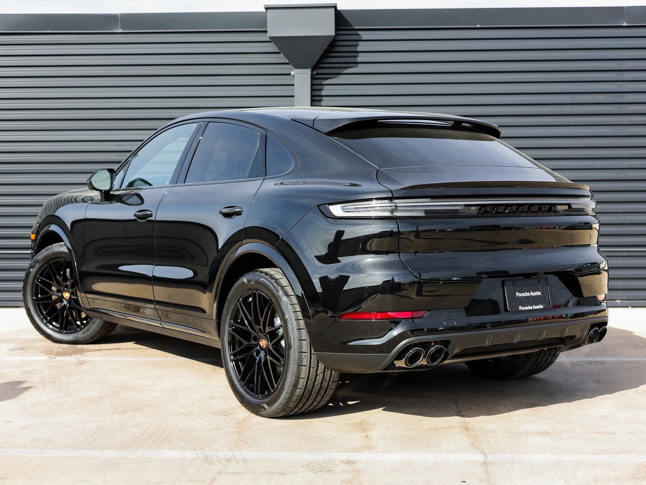 New 2026 Porsche Cayenne Coupe image 3