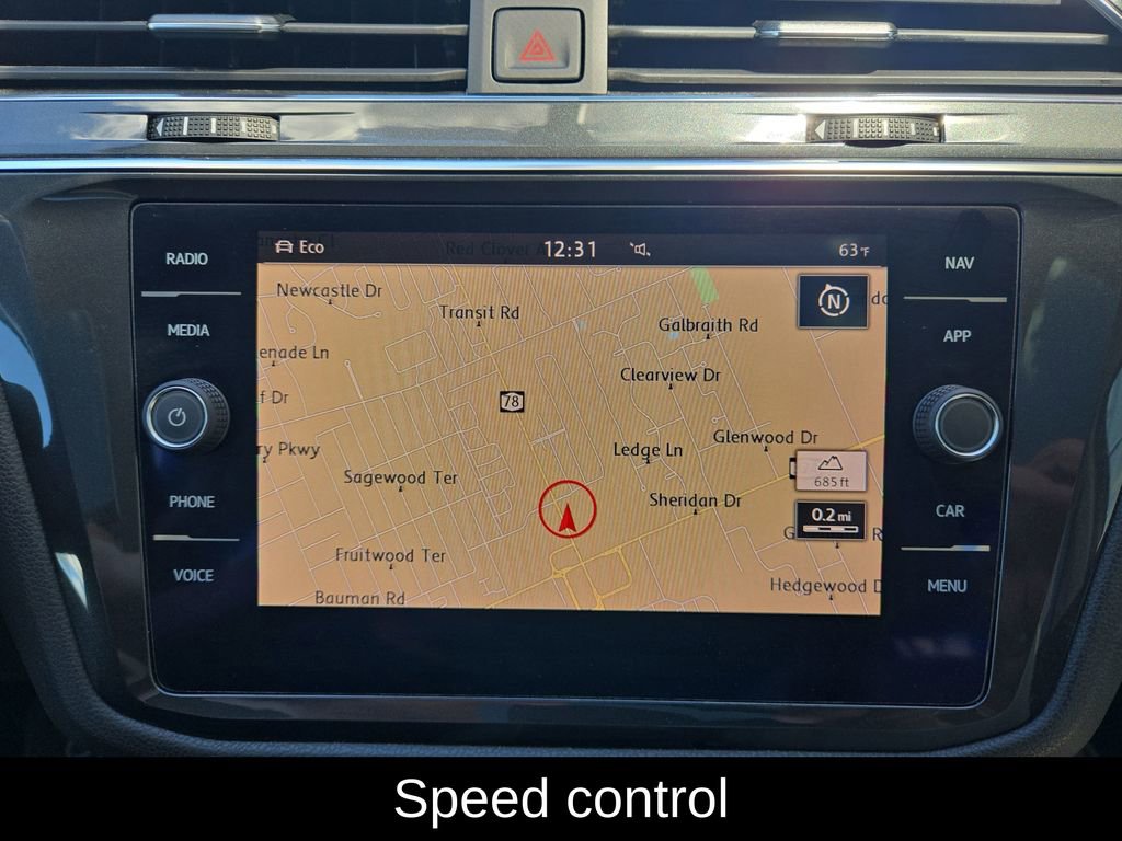Used 2019 Volkswagen Tiguan SEL AWD/4WD image 20