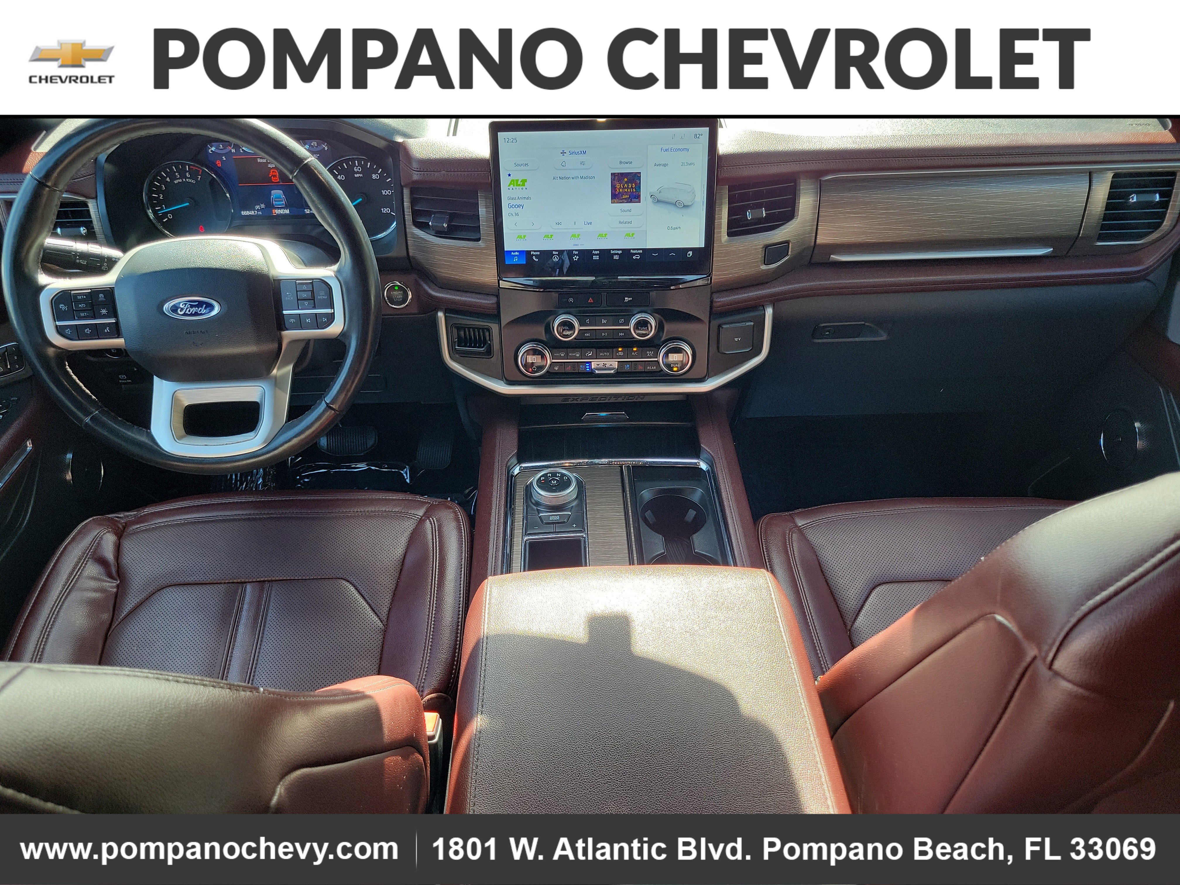 Used 2023 Ford Expedition Limited image 14