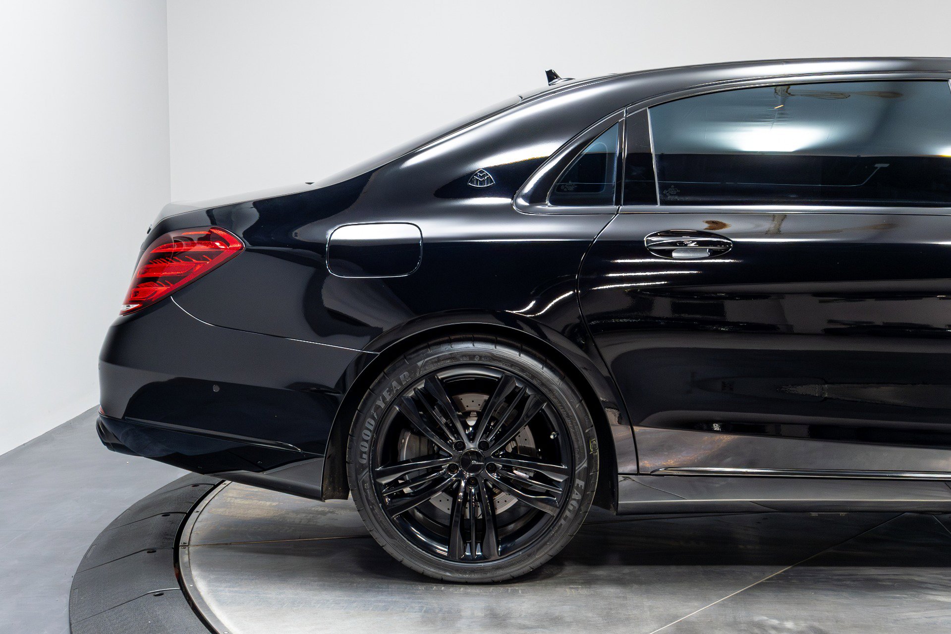 Used 2020 Mercedes-Benz Maybach S 650 image 18