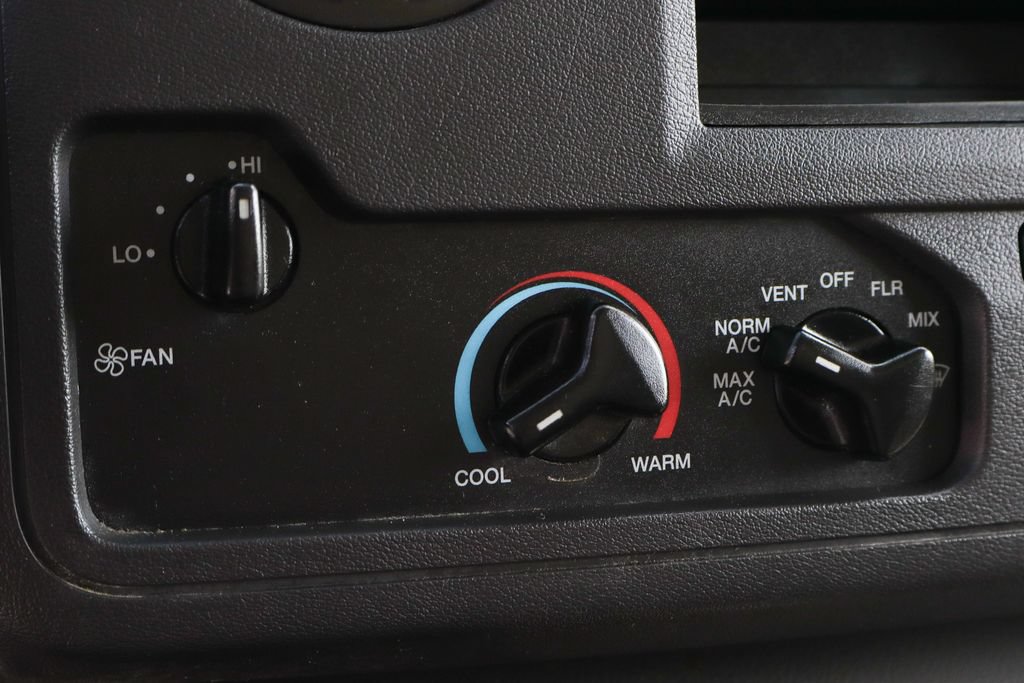 Used 2024 Ford E-350 and Econoline 350 Super Duty w/ Power Windows & Locks Group RWD image 32