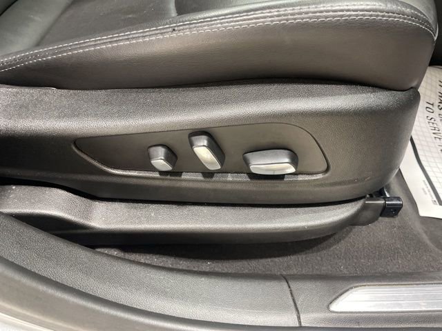 Used 2024 Cadillac XT5 Premium Luxury image 39