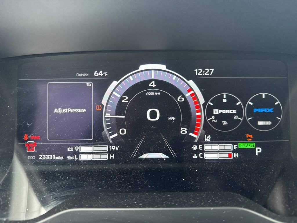 Used 2025 Toyota Sequoia Platinum image 2