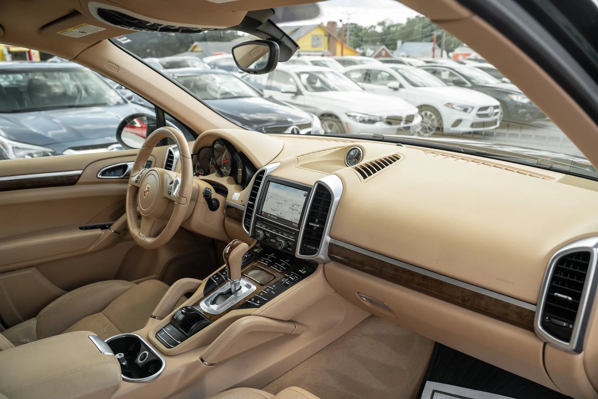 Used 2014 Porsche Cayenne Diesel AWD/4WD image 16