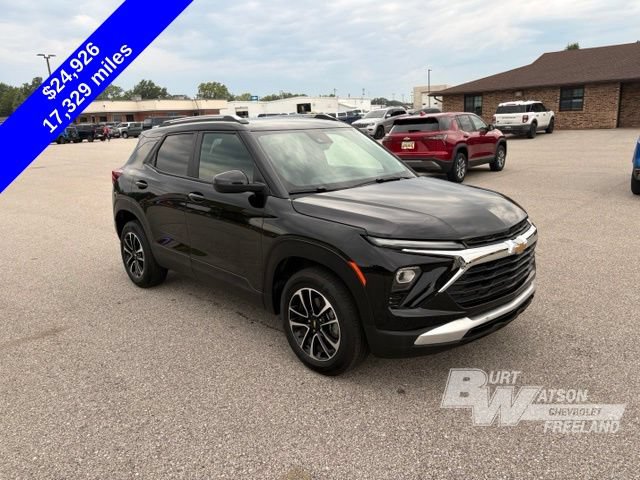 Used 2026 Chevrolet TrailBlazer LT AWD/4WD image 9
