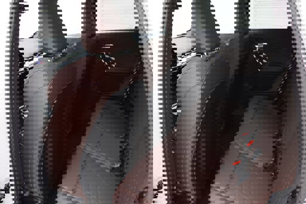 Used 2025 BMW X1 xDrive28i image 10