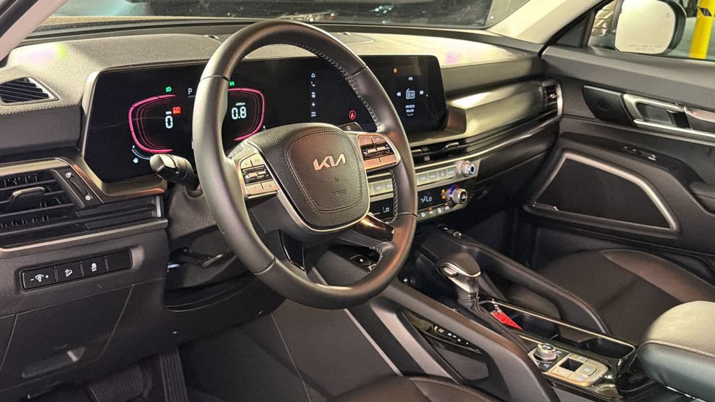 Used 2023 Kia Telluride S AWD/4WD image 21