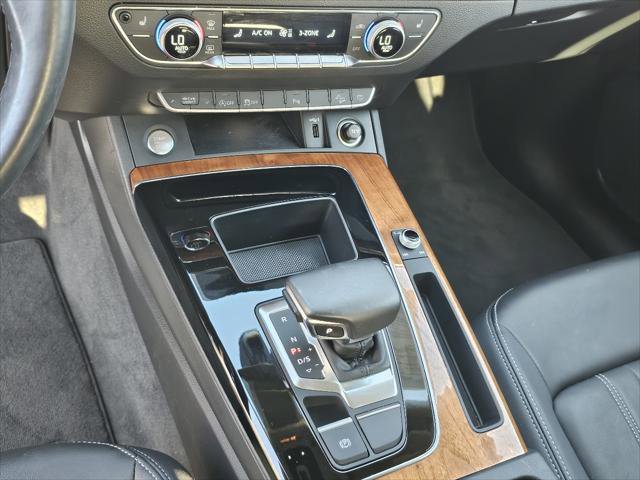 Used 2023 Audi Q5 2.0T Premium image 11