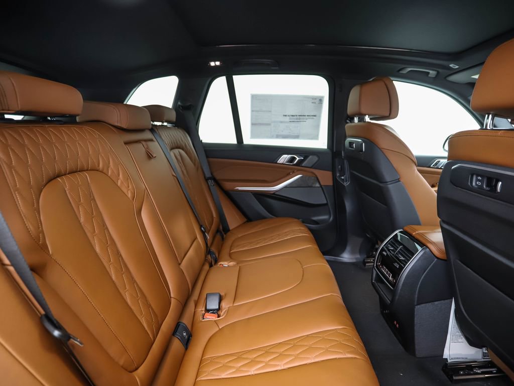 New 2026 BMW X5 xDrive50e w/ M Sport Package image 27