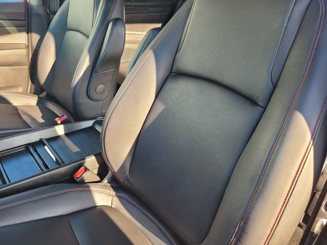 Used 2023 Honda Odyssey Sport image 13