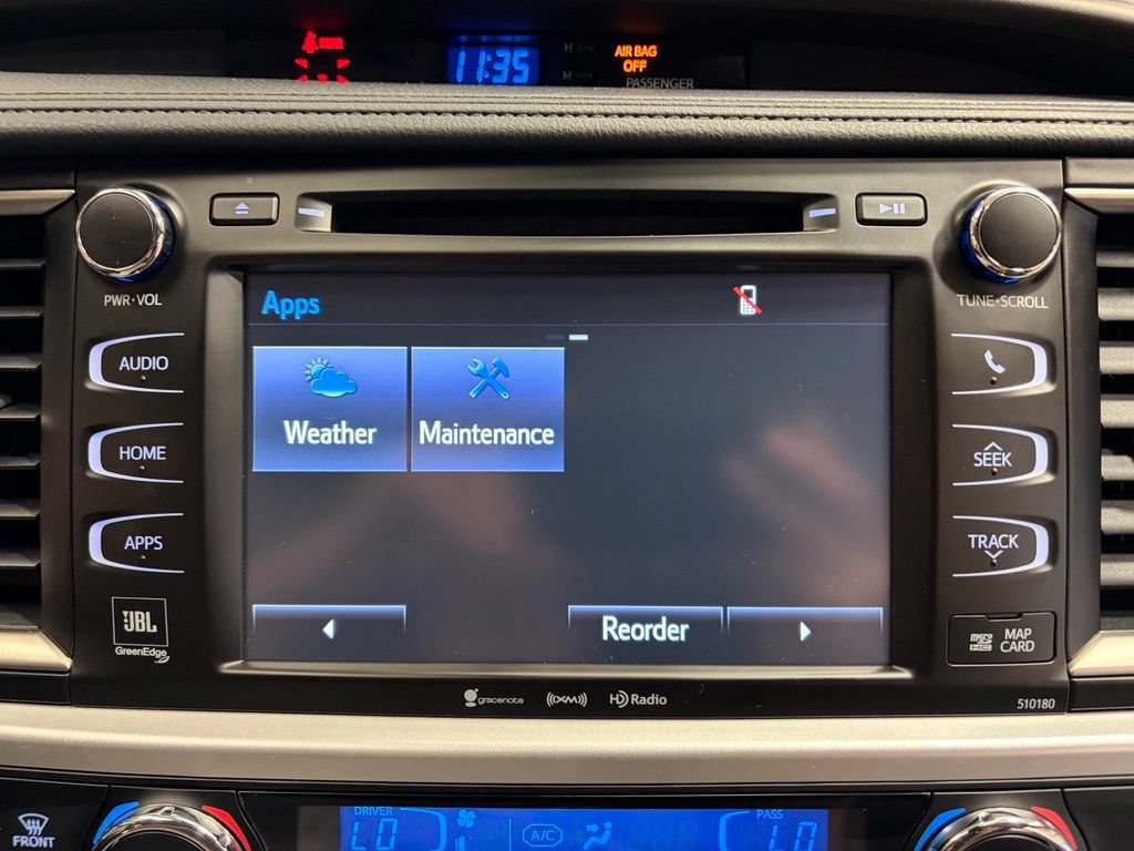 Used 2017 Toyota Highlander Limited AWD/4WD image 21