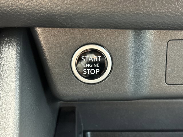 Used 2022 Nissan Rogue SV image 22