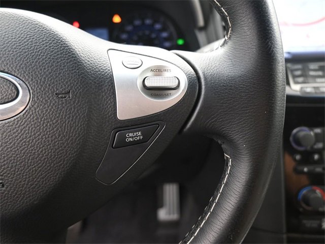 Used 2017 INFINITI QX70 AWD w/ Limited Package image 23