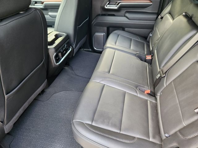 Used 2025 GMC Sierra 3500 Denali AWD/4WD image 23
