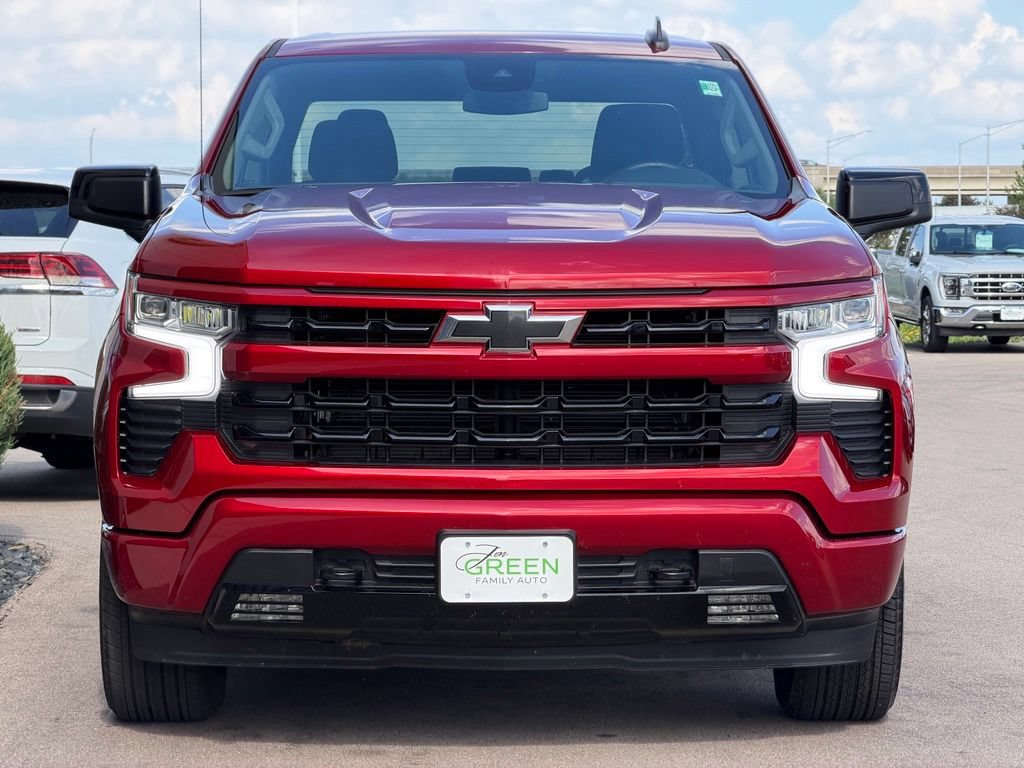 Used 2024 Chevrolet Silverado 1500 RST AWD/4WD image 6